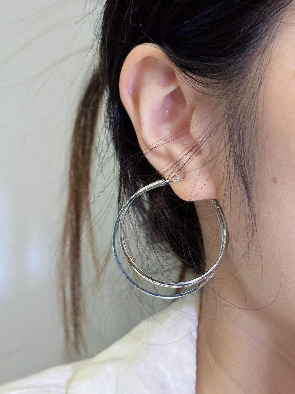 Thin Textured Oversized Hoop Earrings Classic Stackable Ladies Daily Ear Accessory